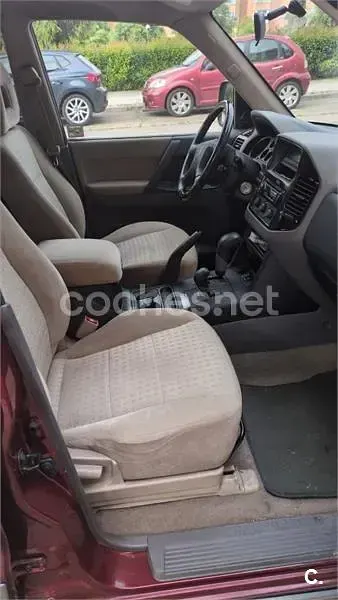 Usado Mitsubishi Montero 165 CV (121 kW) 2002 Granate SUV