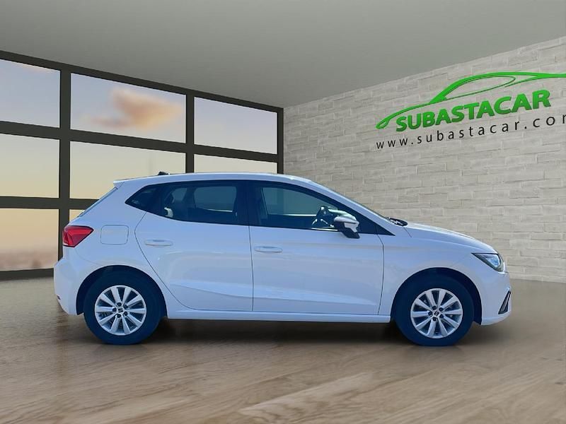 Usado Seat Ibiza Reference 80 CV (58 kW) 2022 Blanco Utilitario