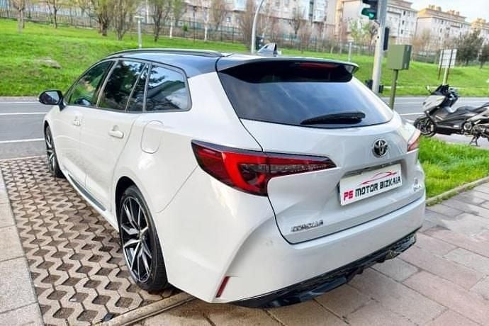 Nuevo Toyota Corolla Sport 196 CV (144 kW) 2025