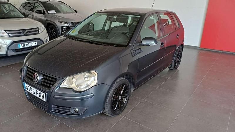 Usado VW Polo Highline 79 CV (58 kW) 2007 Gris Utilitario