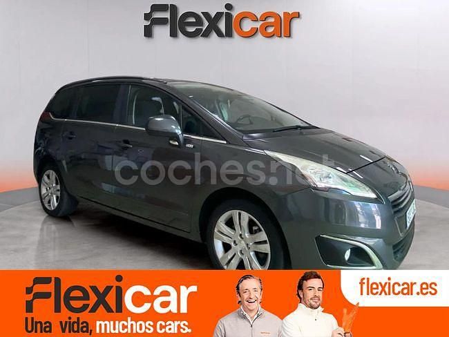 Gris / plata Usado 2015 Peugeot 5008 Access Monovolumen | 8790 € (Precio justo) - Imagen 1/4
