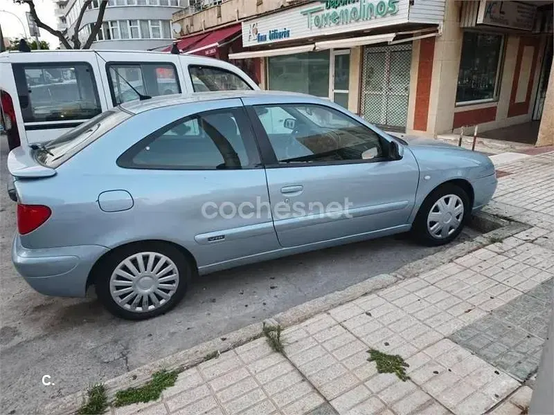 Usado Citroën Xsara VTR Sport 110 CV (80 kW) 2002 Gris / plata Coupe