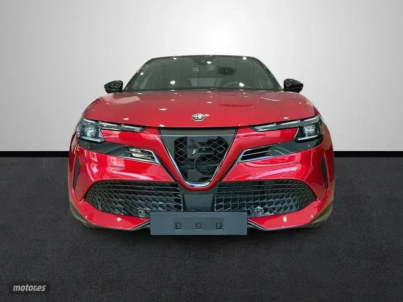 Nuevo Alfa Romeo Junior 114 kW (156 CV) 2026 Rojo SUV
