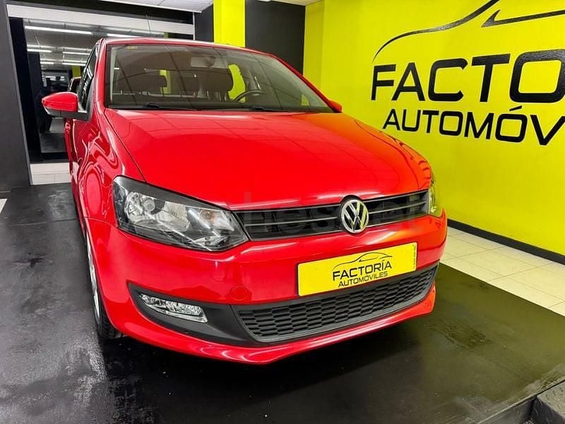 Usado VW Polo Advance 75 CV (55 kW) 2013 Rojo Utilitario