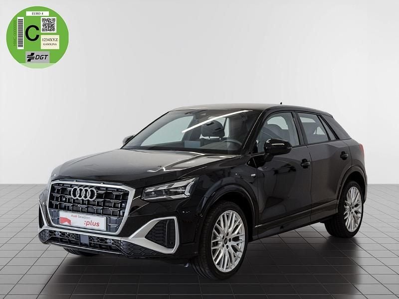 Usado Audi Q2 Ambiente 150 HP (110 kW) 2024 Preto SUV