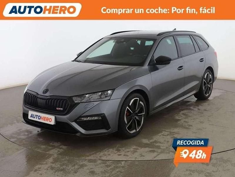 Usado Skoda Octavia RS 200 CV (147 kW) 2023 Gris Utilitario
