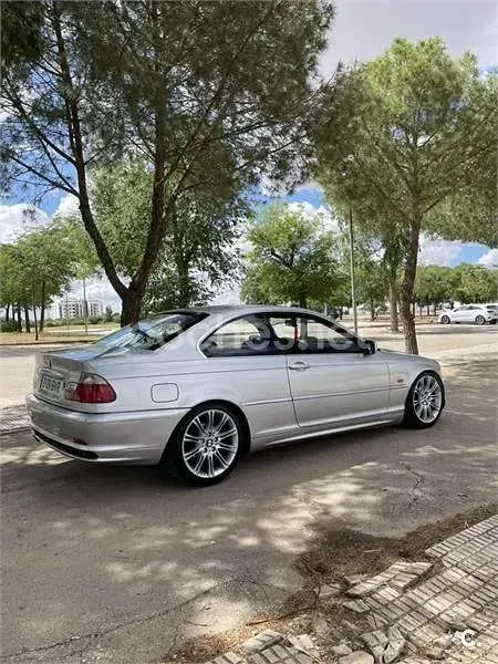 Usado BMW 325 192 CV (141 kW) 2003 Gris / plata Coupe