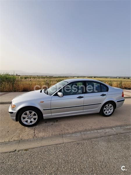 Gris / plata Usado 2003 BMW 318 Berlina | 4600 € (Buen precio) - Imagen 1/4