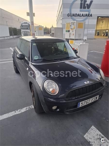 Usado Mini Cooper D 110 CV (80 kW) 2007 Negro Utilitario
