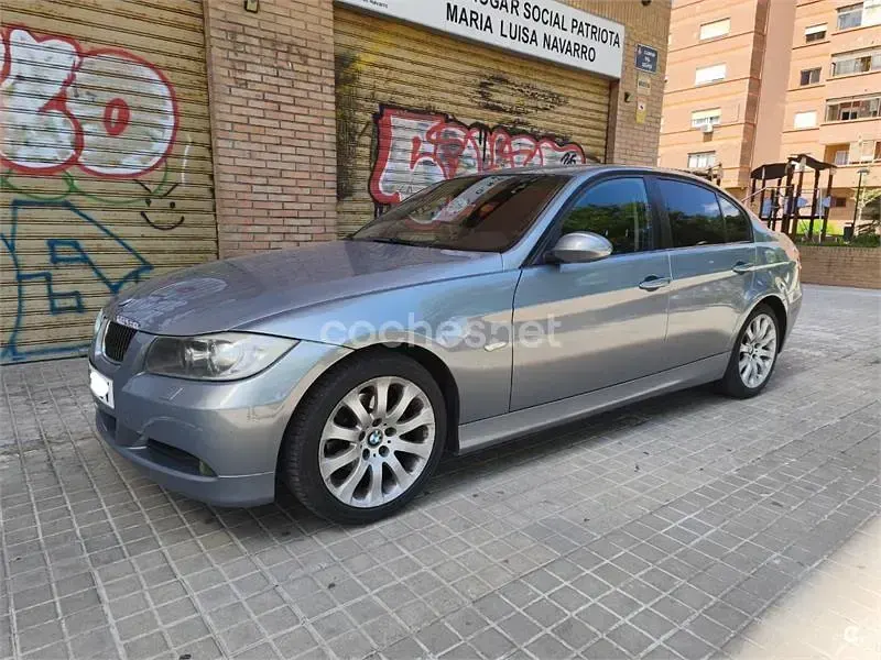 Usado BMW 320 163 CV (119 kW) 2006 Azul Berlina