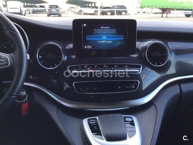 Usado Mercedes V220 163 CV (119 kW) 2022 Negro Monovolumen