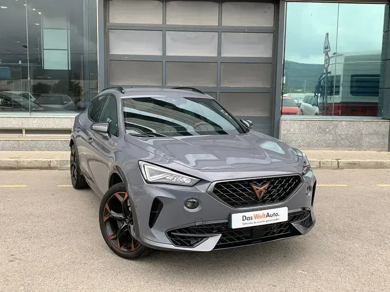 Usado Cupra Formentor VZ 310 CV (228 kW) 2020 Gris / plata SUV