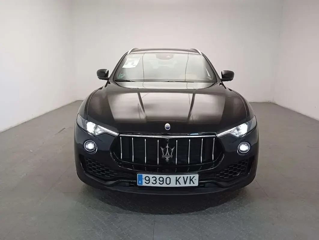 Usado Maserati Levante 275 CV (202 kW) 2019 Negro SUV