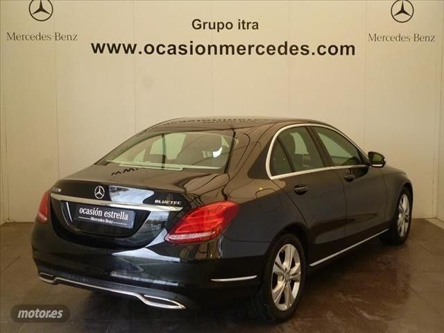 Usado Mercedes C220 170 CV (125 kW) 2014 Negro Berlina