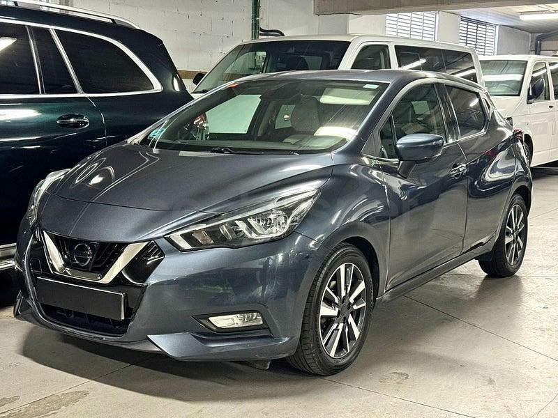 Usado Nissan Micra 90 CV (66 kW) 2017 Gris / plata Utilitario