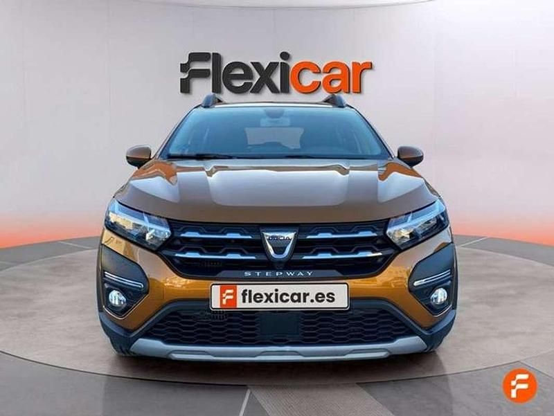 Usado Dacia Sandero Comfort 101 HP (74 kW) 2021 Laranja Citadino
