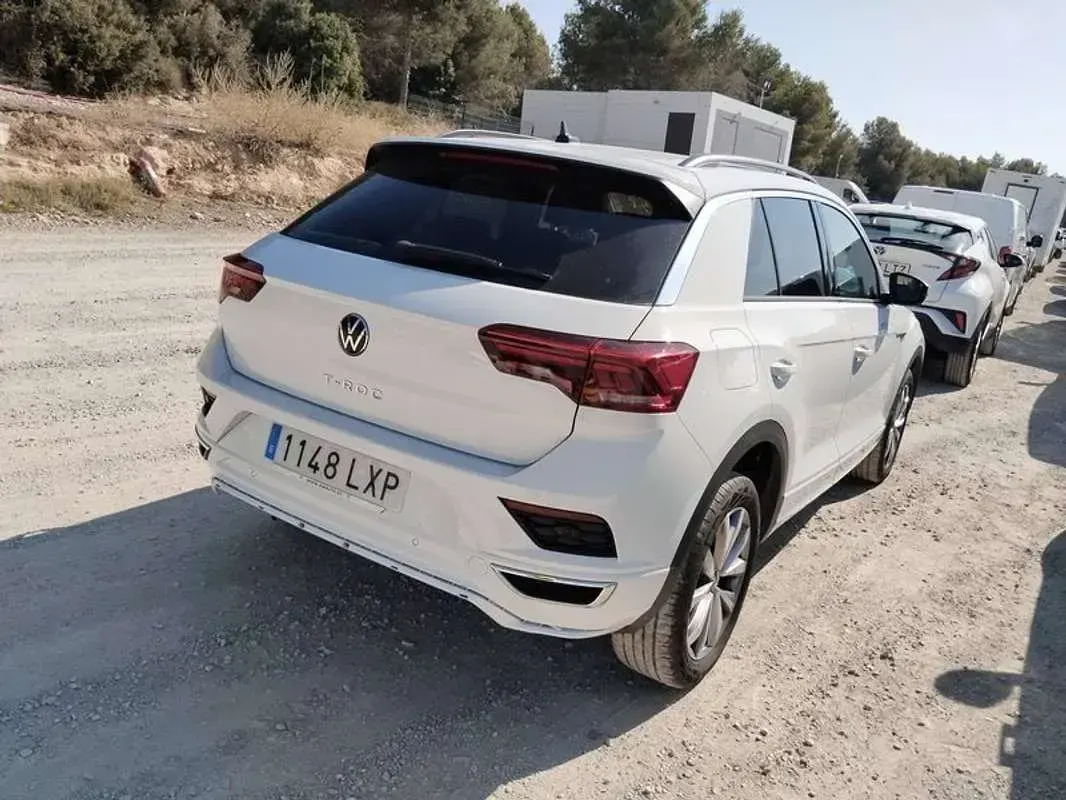 Usado VW T-Roc Advance 110 CV (80 kW) 2022 Blanco SUV