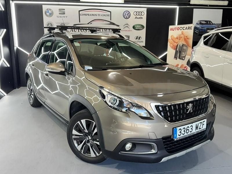 Usado Peugeot 2008 Allure 110 CV (80 kW) 2017 Beige SUV
