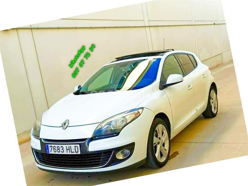 Blanco Usado 2012 Renault Mégane Dynamique Berlina | 5000 € (Buen precio) - Imagen 1/4
