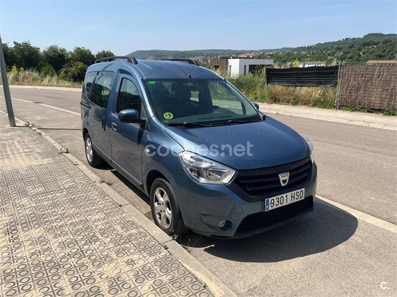Azul Usado 2013 Dacia Dokker Ambiance Van | 6000 € (Precio justo) - Imagen 1/4