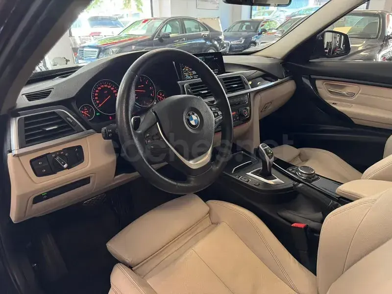 Usado BMW 330 258 CV (189 kW) 2016 Negro Berlina