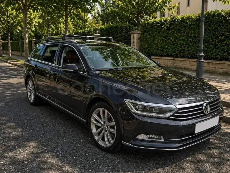 Käytetty VW Passat Sportline 180 HP (132 kW) 2018 Musta Farmari