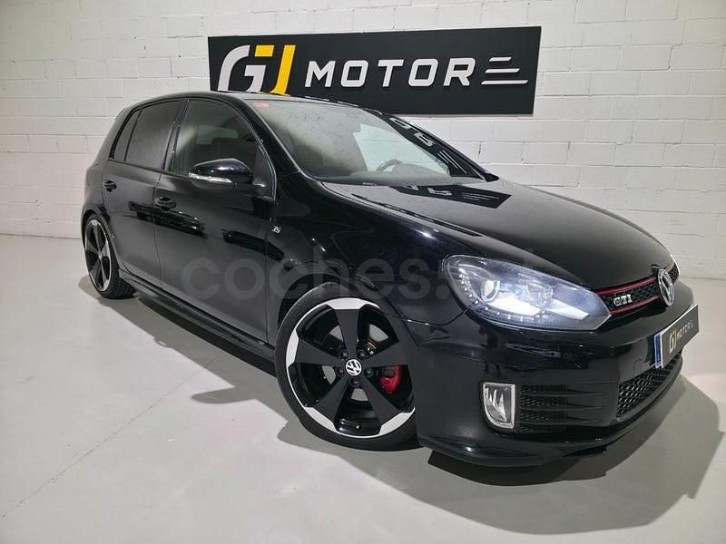 Usado VW Golf VII GTI 235 CV (172 kW) 2012 Negro Berlina