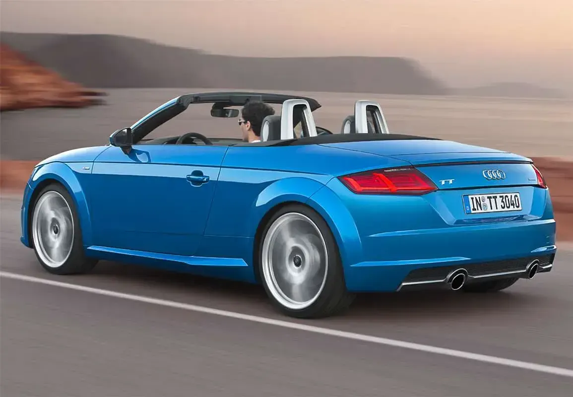 Usado Audi TT RS Exclusive 400 CV (294 kW) 2017 Blanco Descapotable