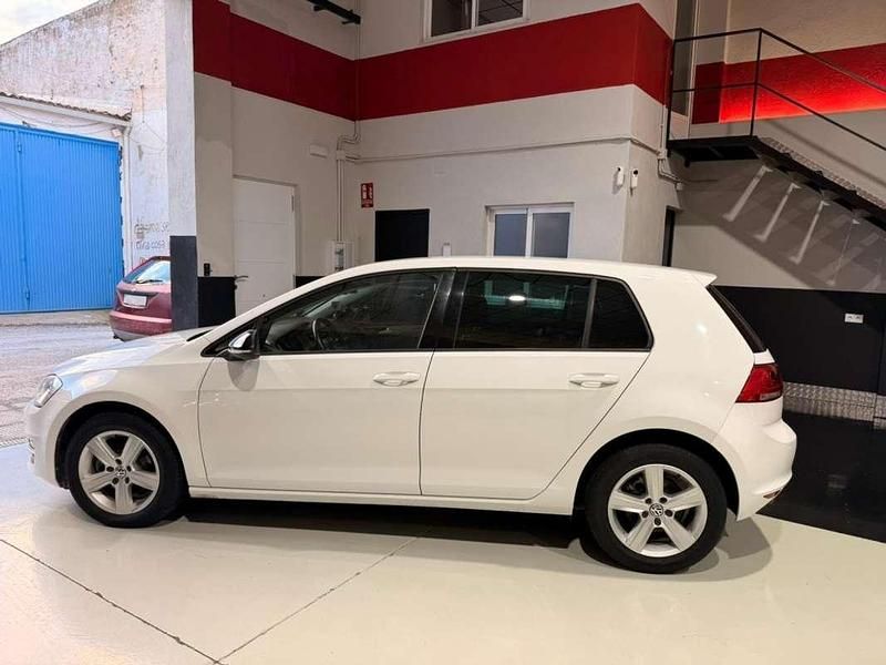 Usado VW Golf VII Edition 105 CV (77 kW) 2015 Blanco Utilitario