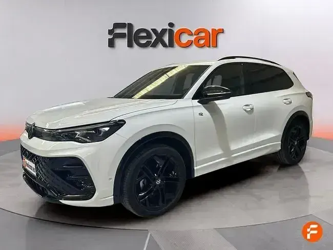 Usado VW Tiguan R-line 150 CV (110 kW) 2024 Blanco SUV