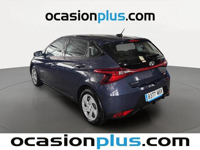 Usado Hyundai i20 100 CV (73 kW) 2022 Negro Utilitario