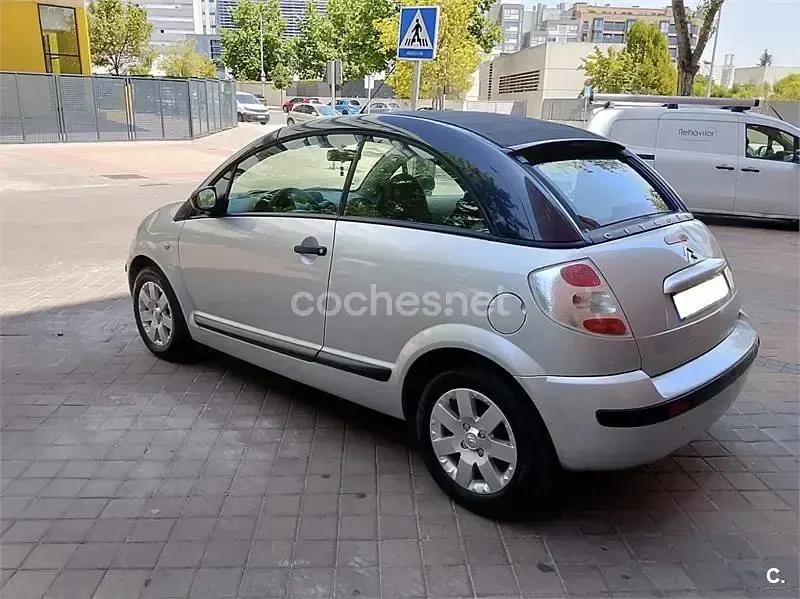 Usado Citroën C3 Pluriel 75 CV (55 kW) 2004 Gris / plata Descapotable