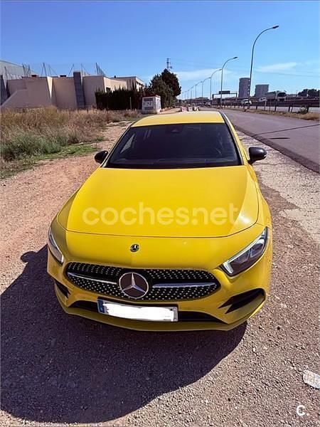 Usado Mercedes A250 218 CV (160 kW) 2022 Amarillo Berlina