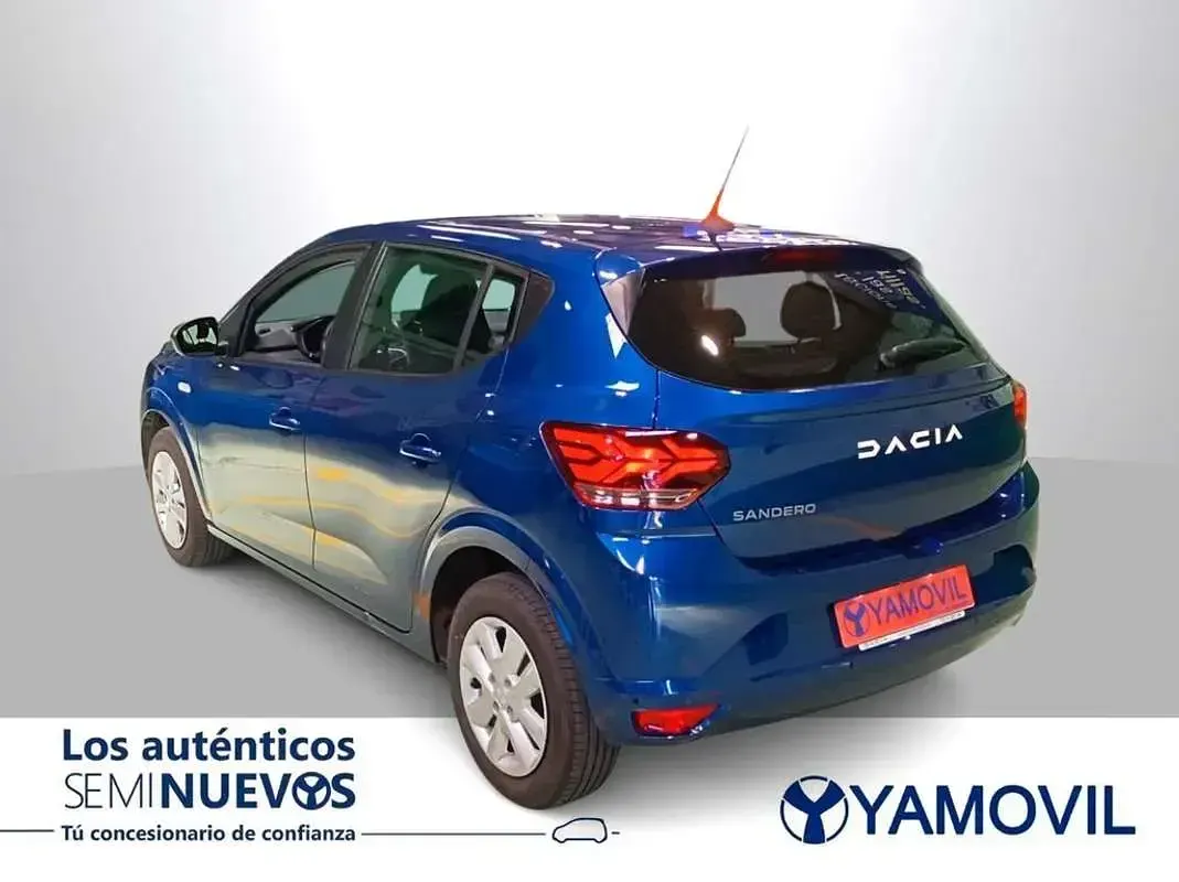 Usado Dacia Sandero Expression 101 CV (74 kW) 2024 Azul Utilitario