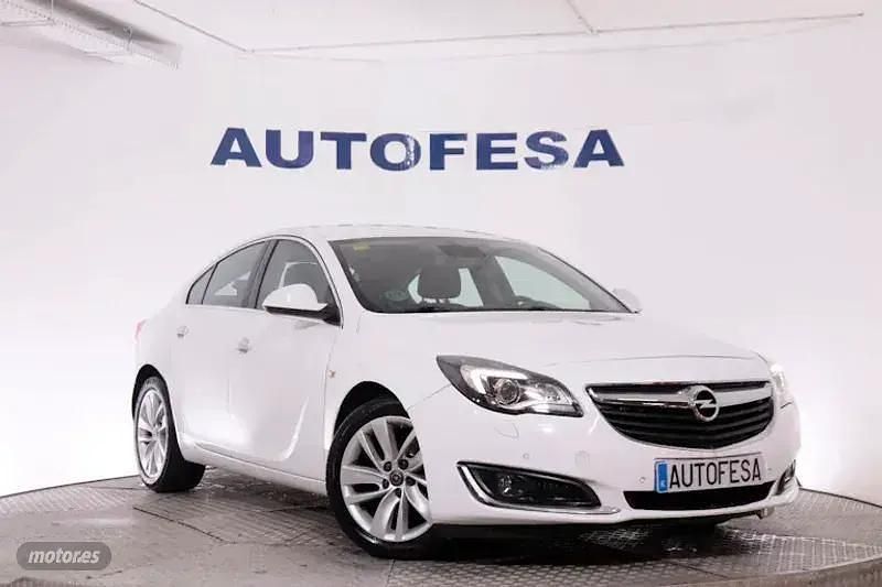 Usado Opel Insignia Excellence 136 CV (100 kW) 2016 Blanco Berlina