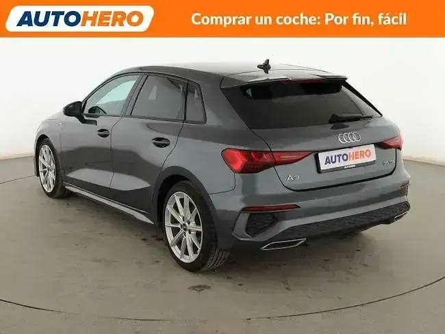 Usado Audi A3 S-Line 150 CV (110 kW) 2021 Gris Berlina