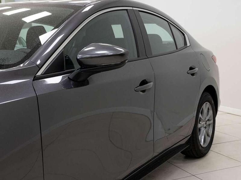 Usado Mazda 3 Prime-Line 140 CV (102 kW) 2025 Gris Berlina