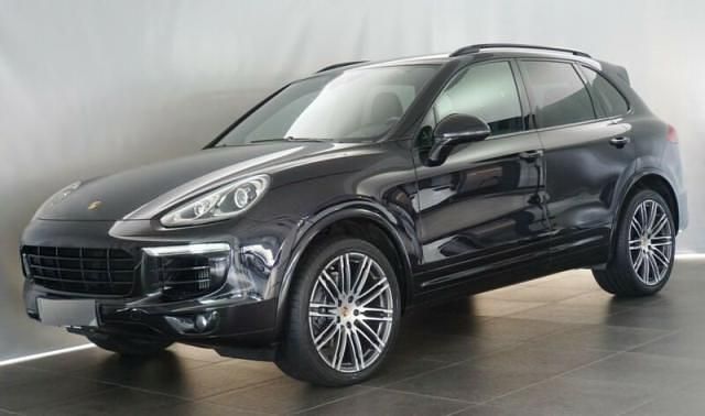 Negro Usado 2015 Porsche Cayenne SUV | 52.100 € - Imagen 1/4