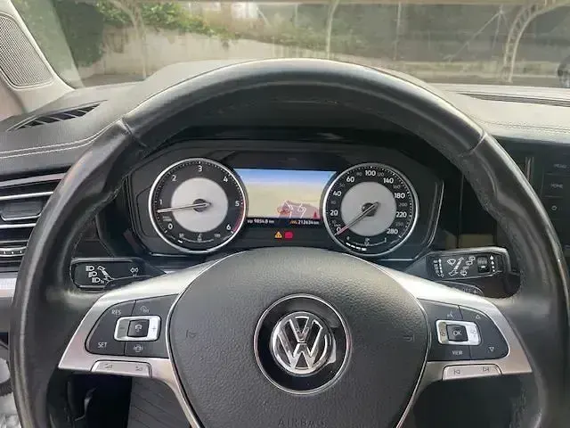 Usado VW Touareg Pure 231 CV (169 kW) 2020 Blanco SUV