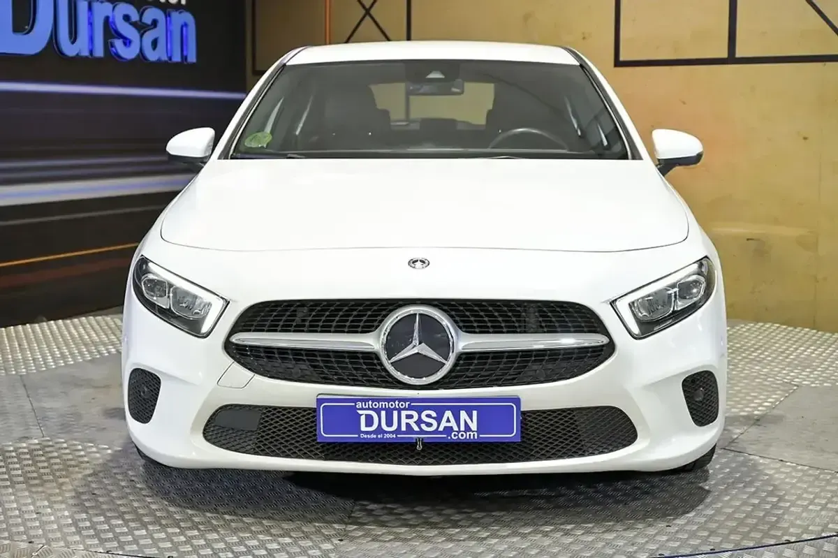 Usado Mercedes A180 117 CV (86 kW) 2019 Blanco Berlina