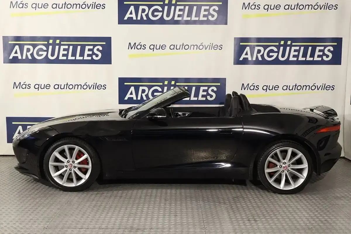 Usado Jaguar F-Type 340 CV (250 kW) 2015 Negro Descapotable