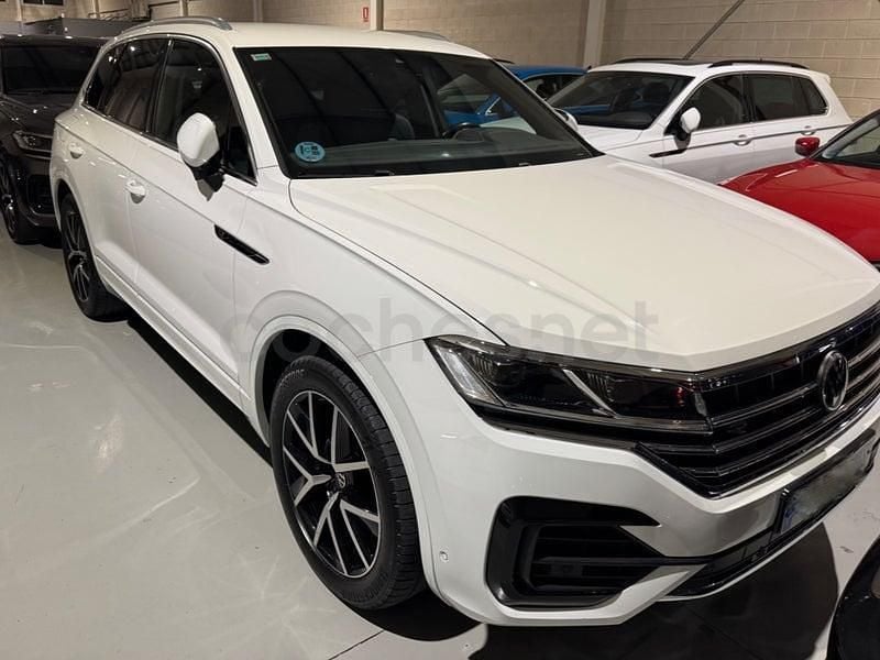 Usado VW Touareg R-line 286 CV (210 kW) 2022 Blanco SUV