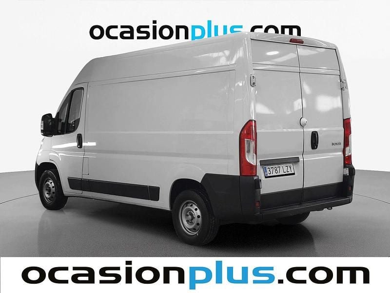 Usado Peugeot Boxer S 140 CV (102 kW) 2022 Blanco Van
