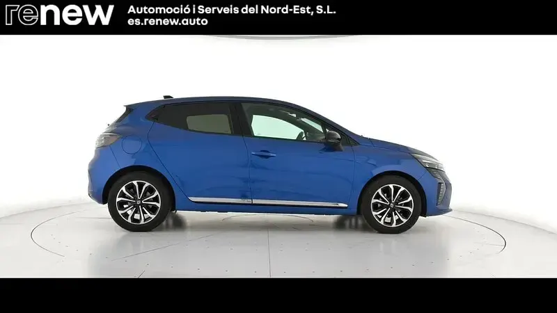 Usado Renault Clio V Techno 100 CV (73 kW) 2025 Azul Berlina