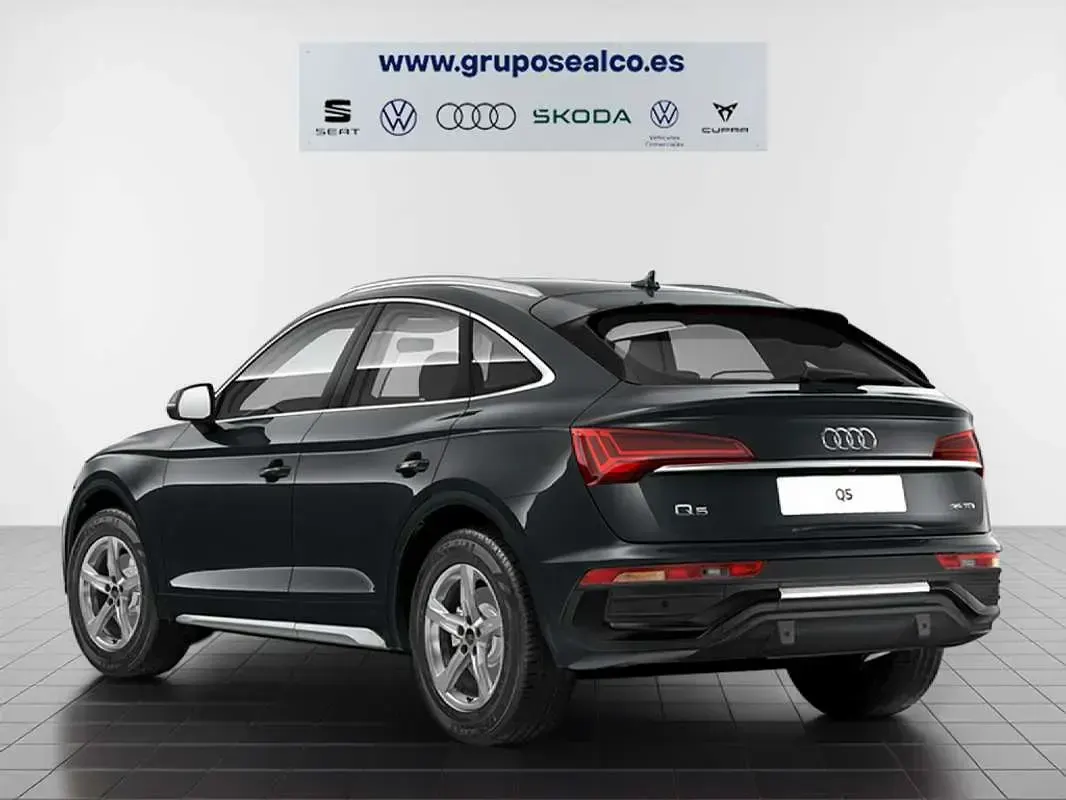 Usado Audi Q5 Sportback Advanced 163 CV (119 kW) 2022 Gris SUV