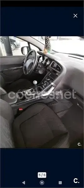 Usado Peugeot 3008 110 CV (80 kW) 2010 Negro Familiar