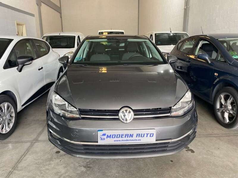 Gris / plata Usado 2019 VW Golf VII Advance Utilitario | 15.500 € (Precio justo) - Imagen 1/4