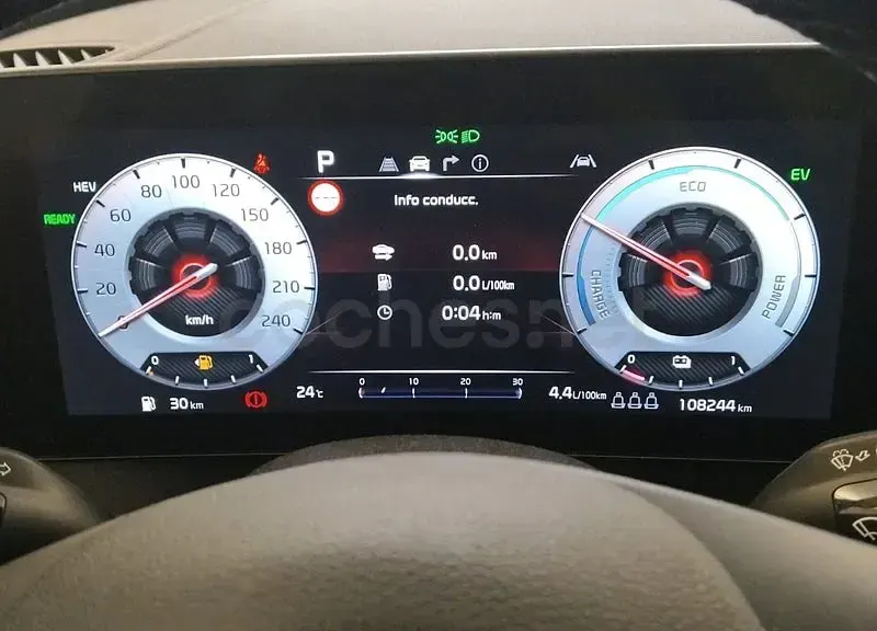 Usado Kia Sportage 265 CV (194 kW) 2022 Gris / plata SUV