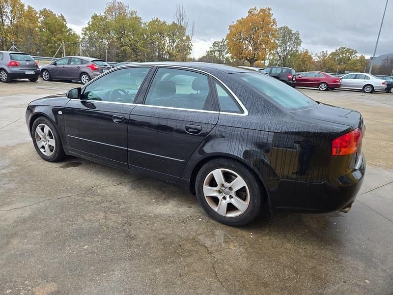 Usado Audi A4 S-Line 200 CV (147 kW) 2005 Negro Berlina