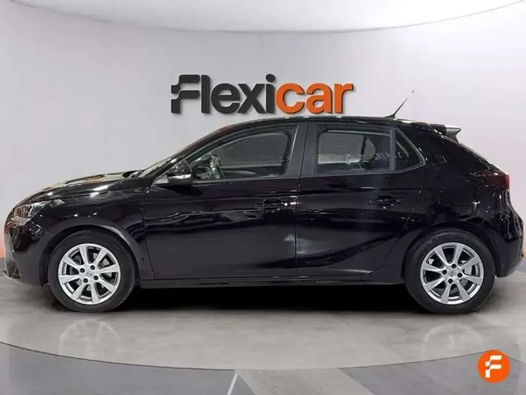 Usado Opel Corsa Edition 101 CV (74 kW) 2022 Negro Utilitario